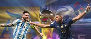 Lionel Messi a Kylian Mbappé (MS 2022) - Zdroj Profimedia Lionel Messi a Kylian Mbappé (MS 2022) - Zdroj Profimedia
